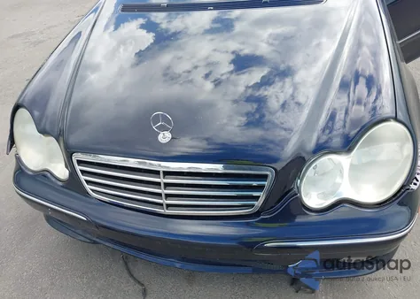 2007 Mercedes-Benz C 230 Sport from USA, damaged, VIN WDBRF52H07F921534